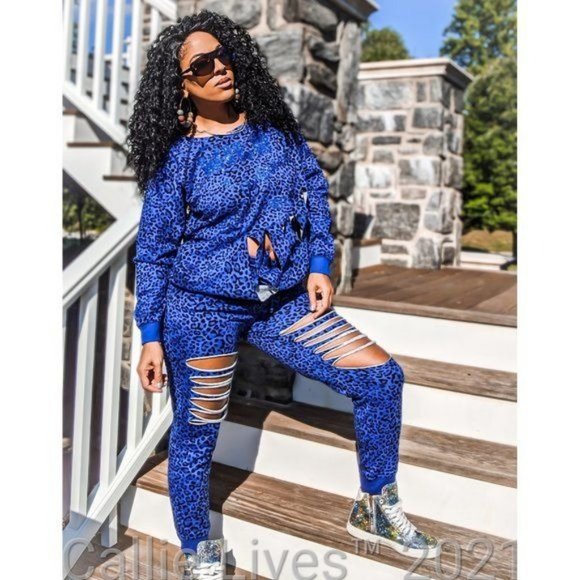 Miz Wild & Untamed Survivor: Slashed BLUE Cheetah Sweat Set - Picture 1 of 12